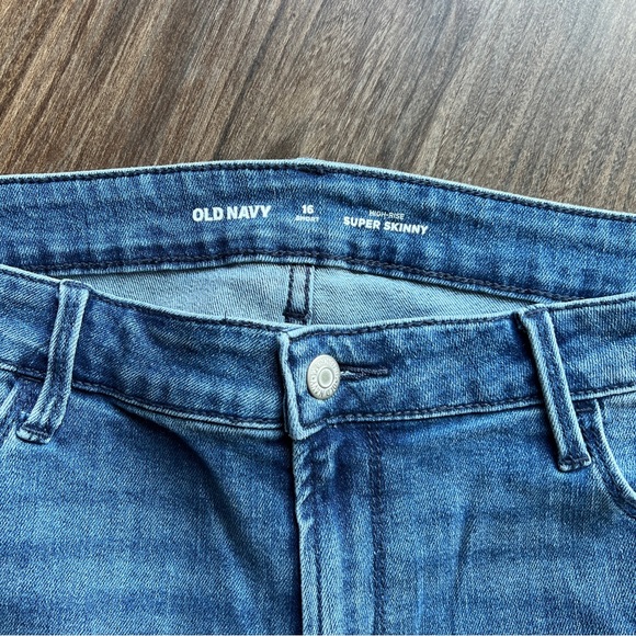 Old Navy High Rise Super Skinny Jeans Size 16 Short - Picture 4 of 6